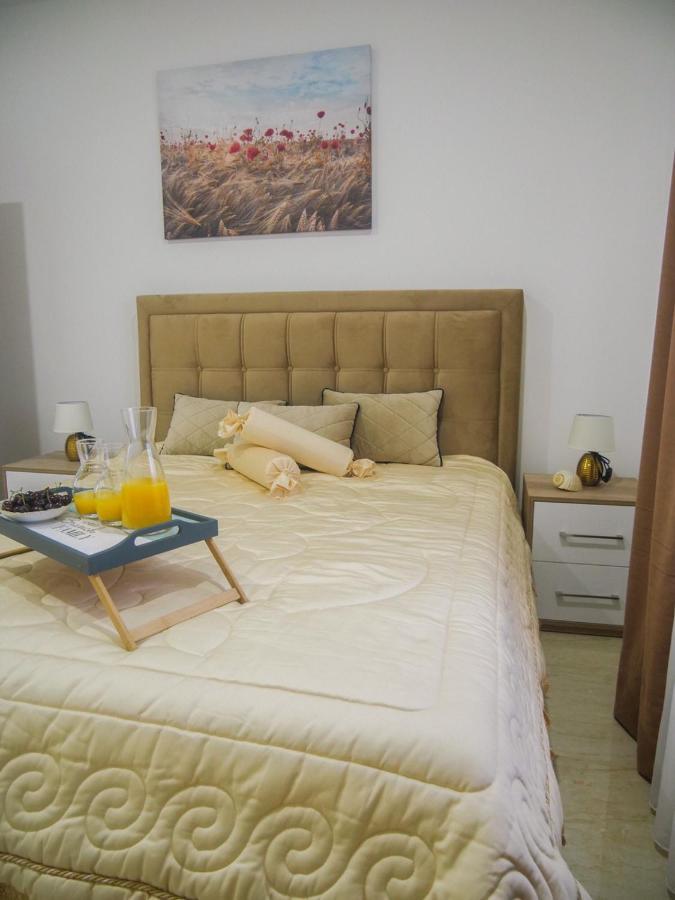 Imperator Apartments 울친 외부 사진