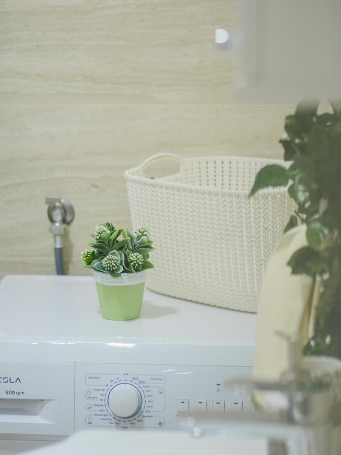 Imperator Apartments 울친 외부 사진