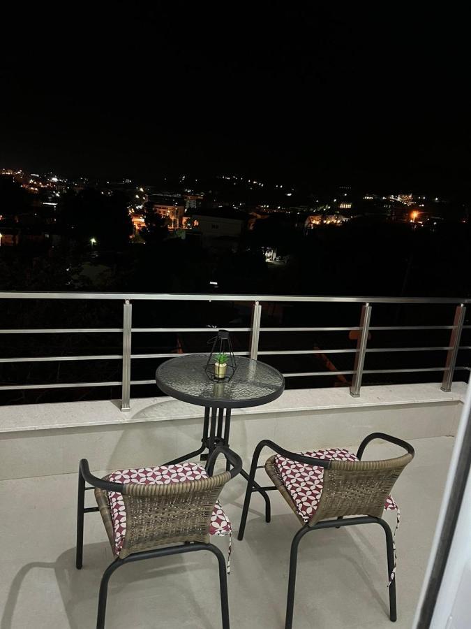 Imperator Apartments 울친 외부 사진